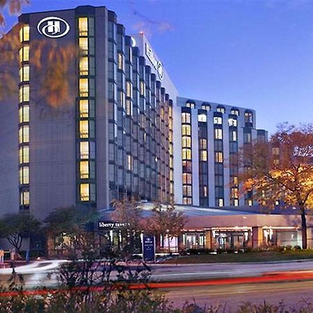 מלון Hilton Rosemont Chicago O'Hare מראה חיצוני תמונה
