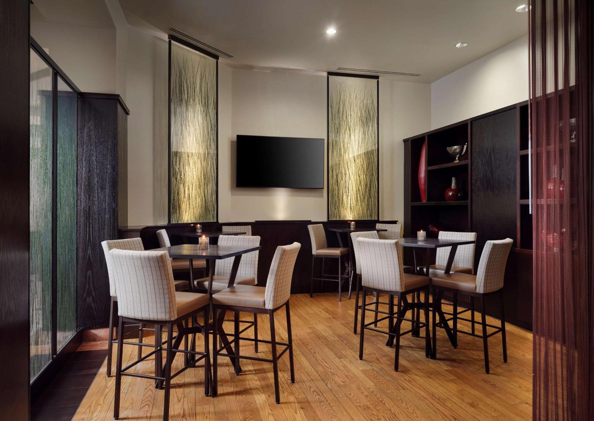 מלון Hilton Rosemont Chicago O'Hare מראה חיצוני תמונה