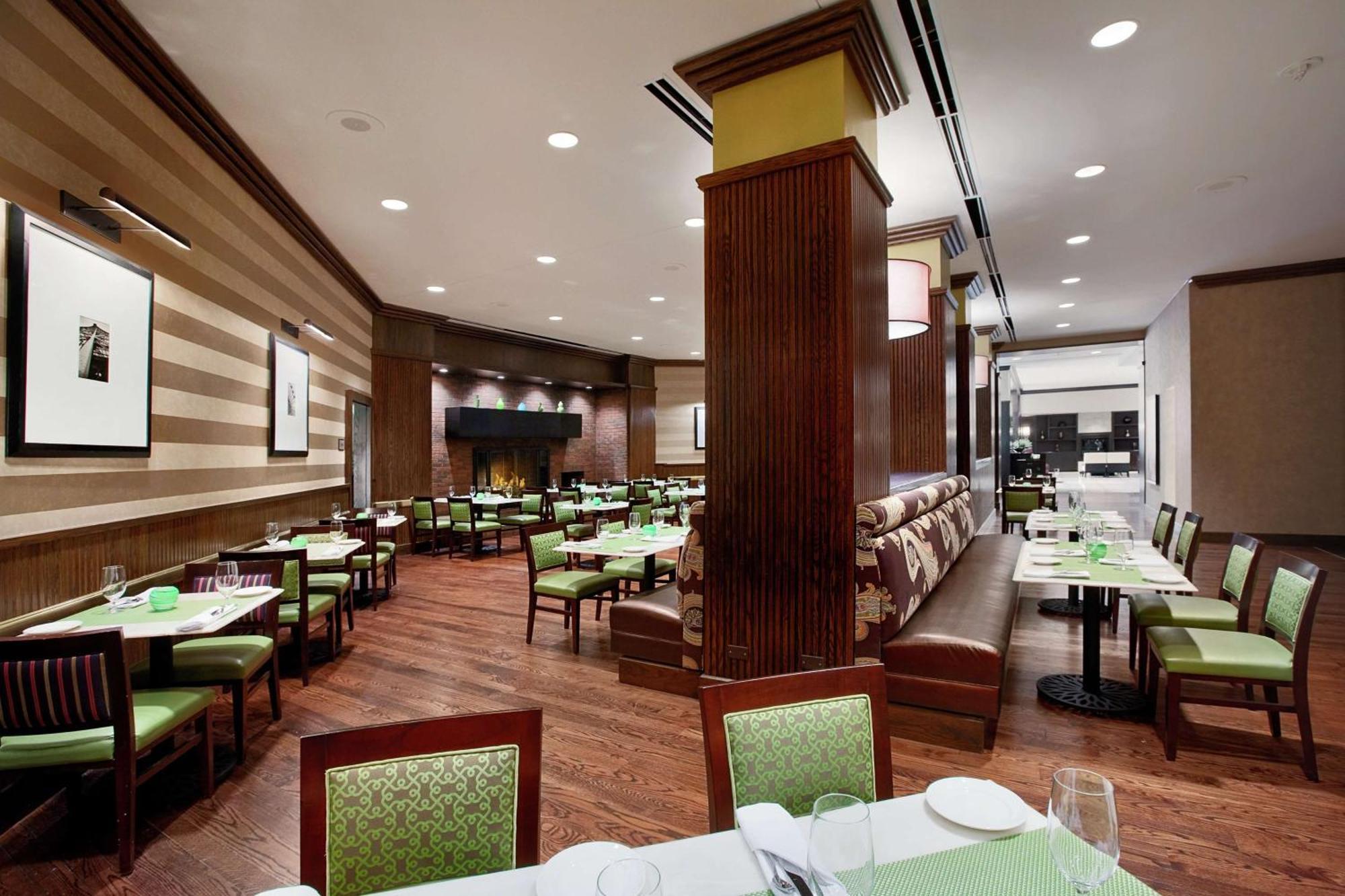מלון Hilton Rosemont Chicago O'Hare מראה חיצוני תמונה