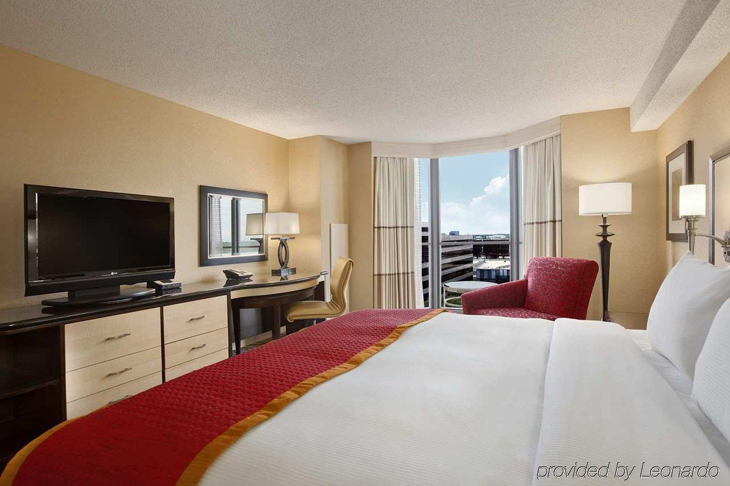 מלון Hilton Rosemont Chicago O'Hare חדר תמונה